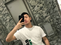 找年纪相仿的基友，自带照片交友！